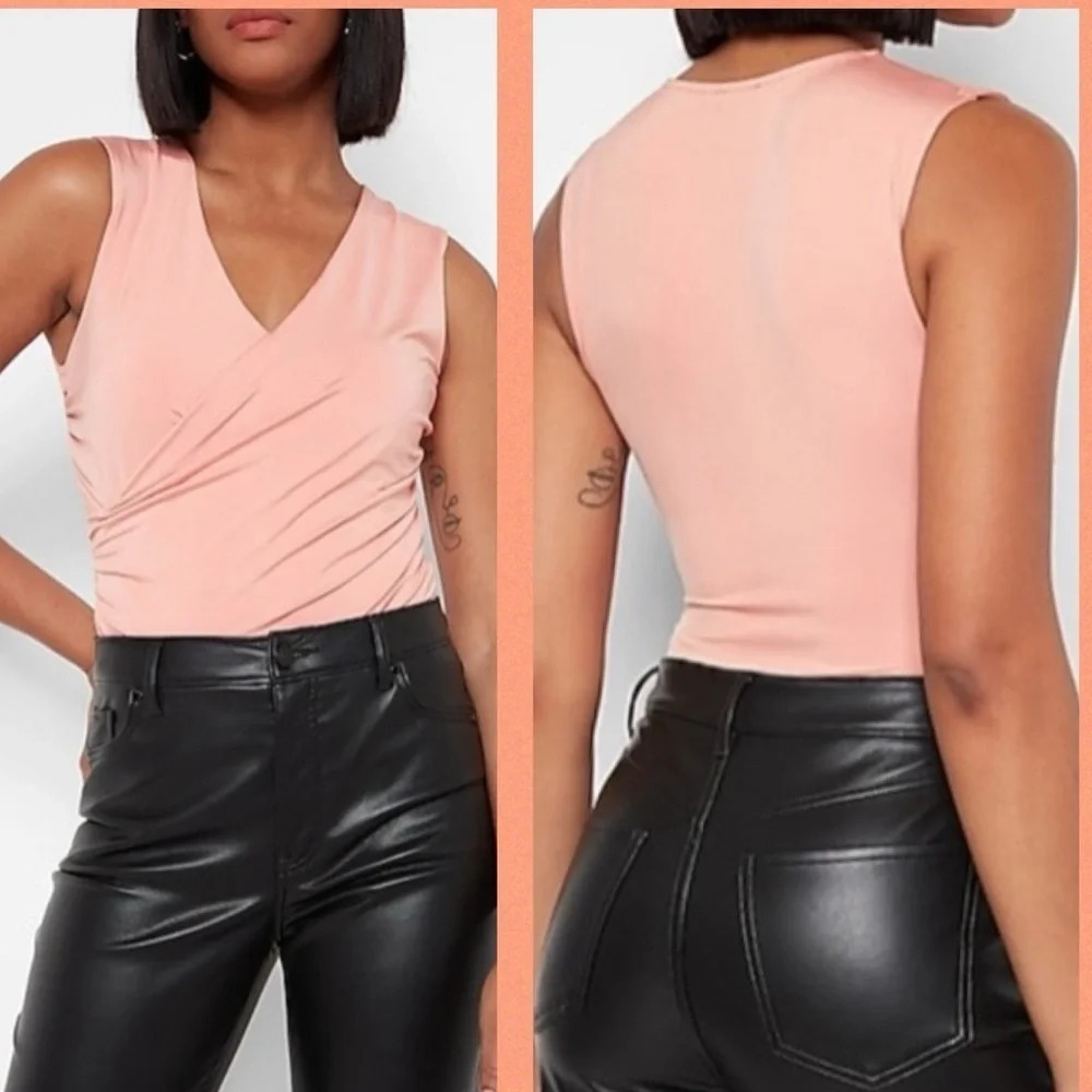 EXPRESS NWOT Body Contour Compression Silky Wrap Tank, peach